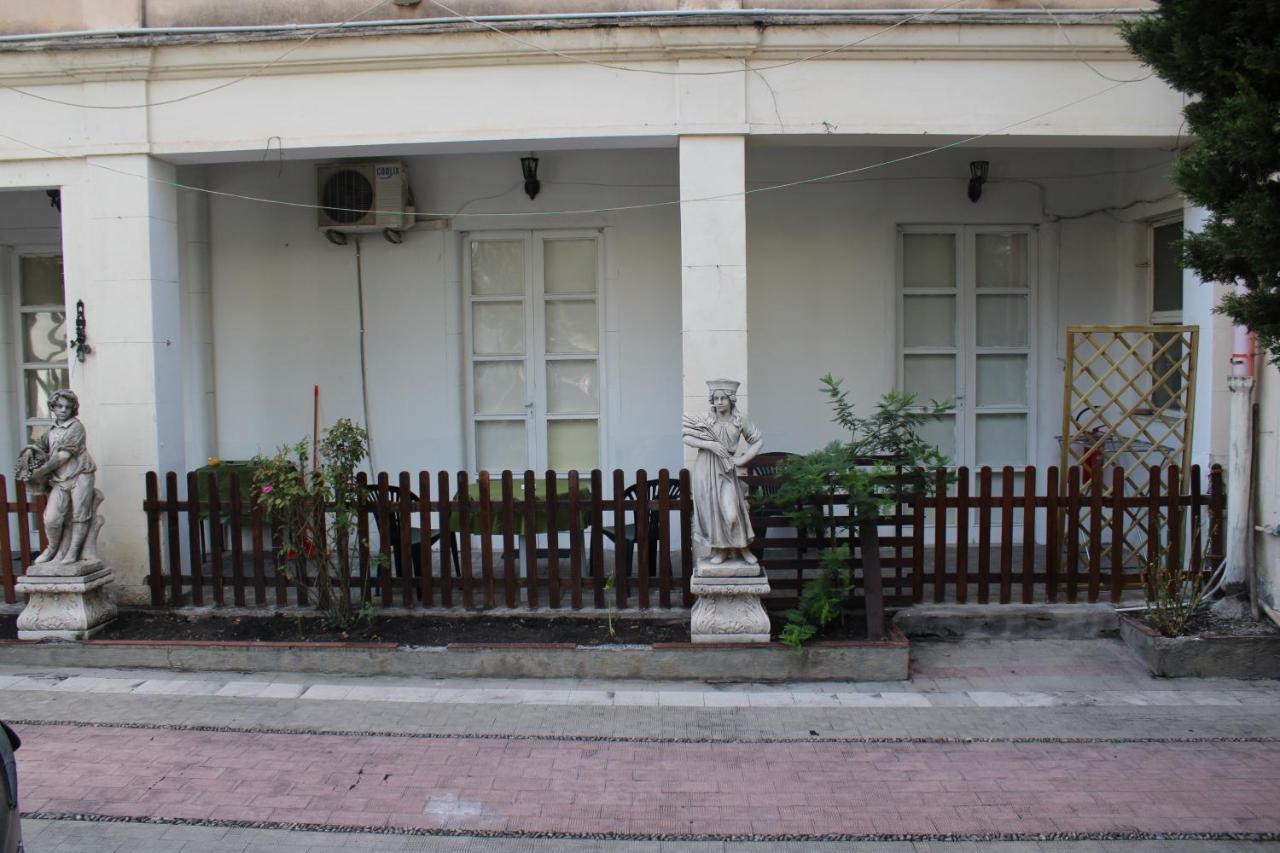 Appartamento In Villa Pianterreno Acireale Buitenkant foto